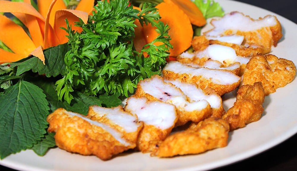 Chả mực bún đậu 